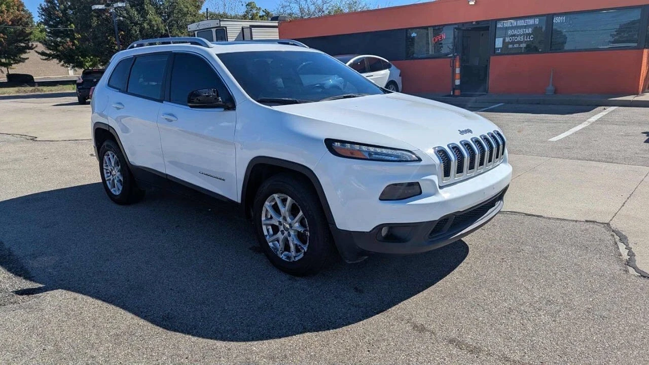 2018 Jeep KL Cherokee - Image 2 of 12