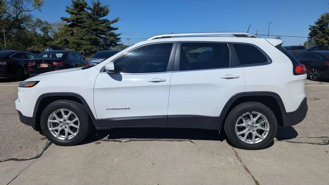 2018 Jeep KL Cherokee - Image 9 of 12