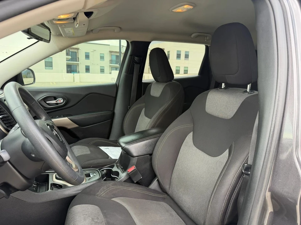 2018 Jeep KL Cherokee - Image 9 of 19