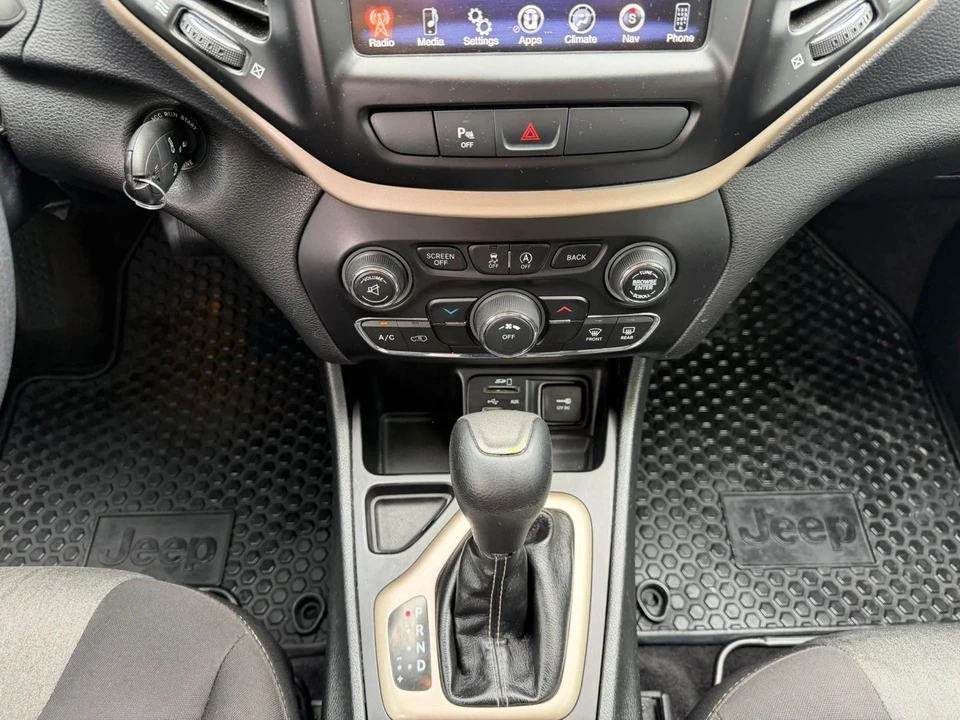 2018 Jeep KL Cherokee - Image 14 of 19