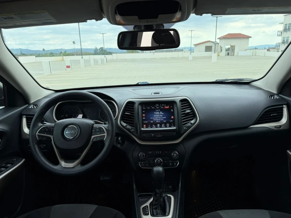 2018 Jeep KL Cherokee - Image 11 of 19