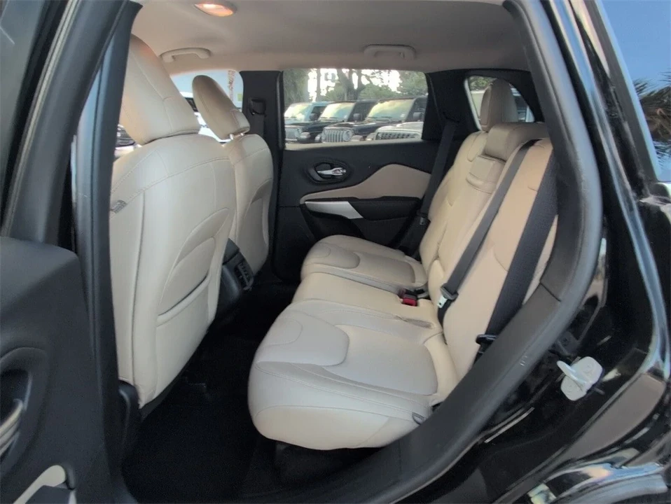 2018 Jeep KL Cherokee - Image 6 of 12