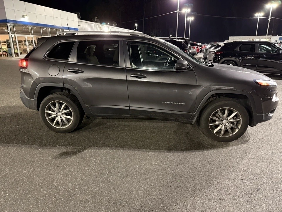 2018 Jeep KL Cherokee - Image 2 of 12
