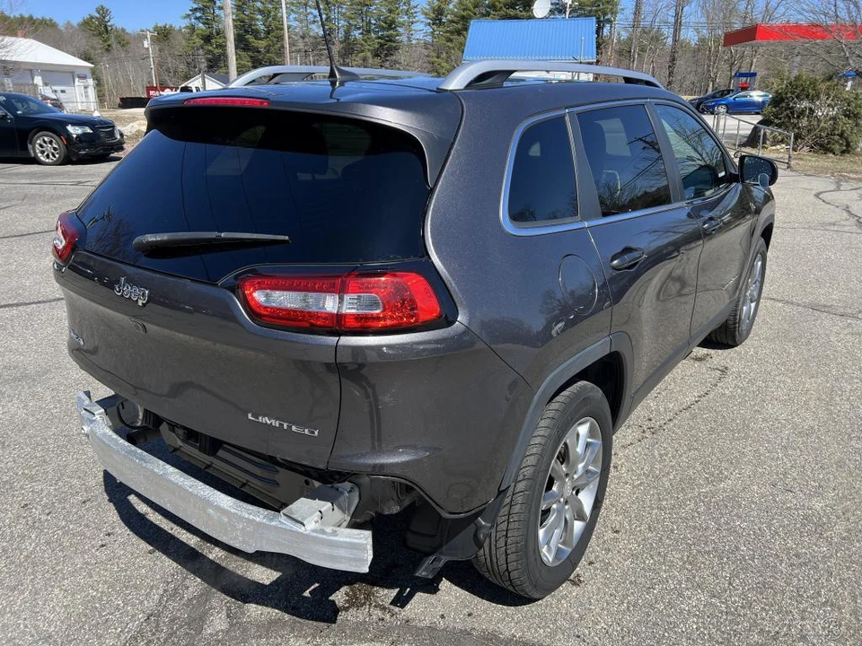 2018 Jeep KL Cherokee - Image 8 of 12