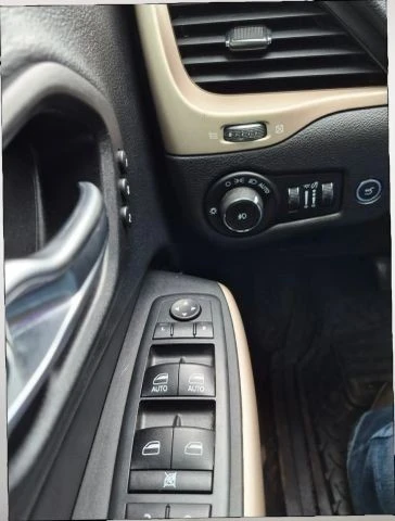 2018 Jeep KL Cherokee - Image 30 of 31