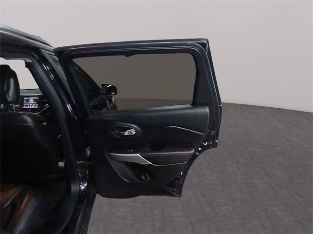 2018 Jeep KL Cherokee - Image 18 of 21