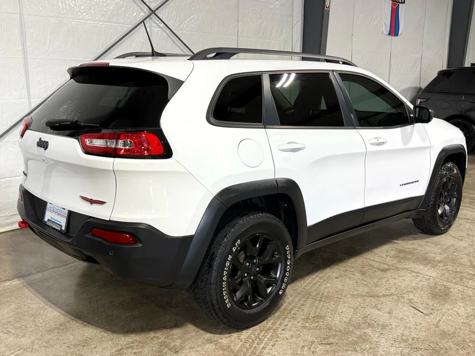 2018 Jeep KL Cherokee - Image 8 of 21