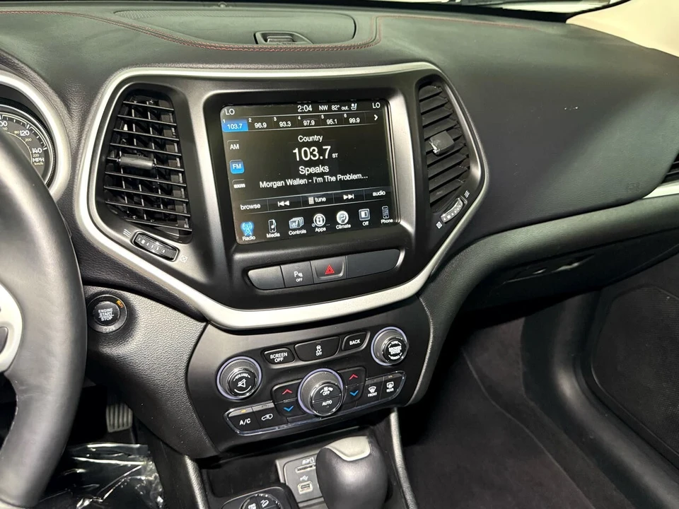 2018 Jeep KL Cherokee - Image 16 of 21