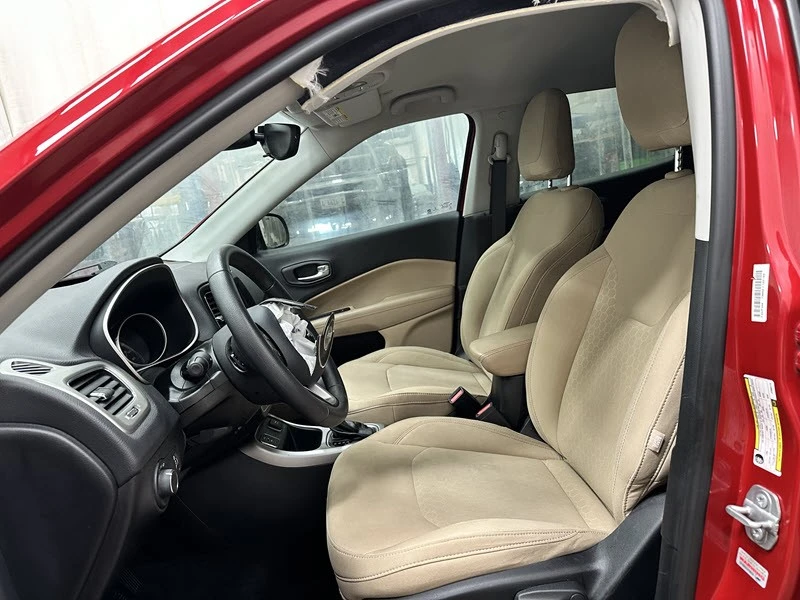 2018 Jeep Compass - Image 10 of 21