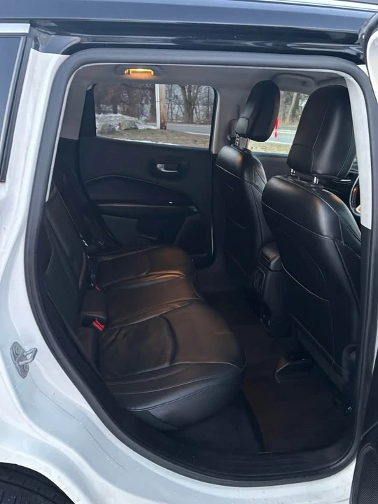 2018 Jeep Compass - Image 12 of 20