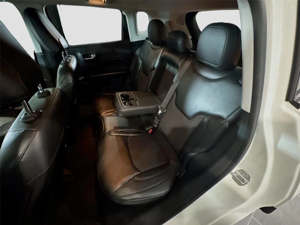 2018 Jeep Compass - Image 15 of 21