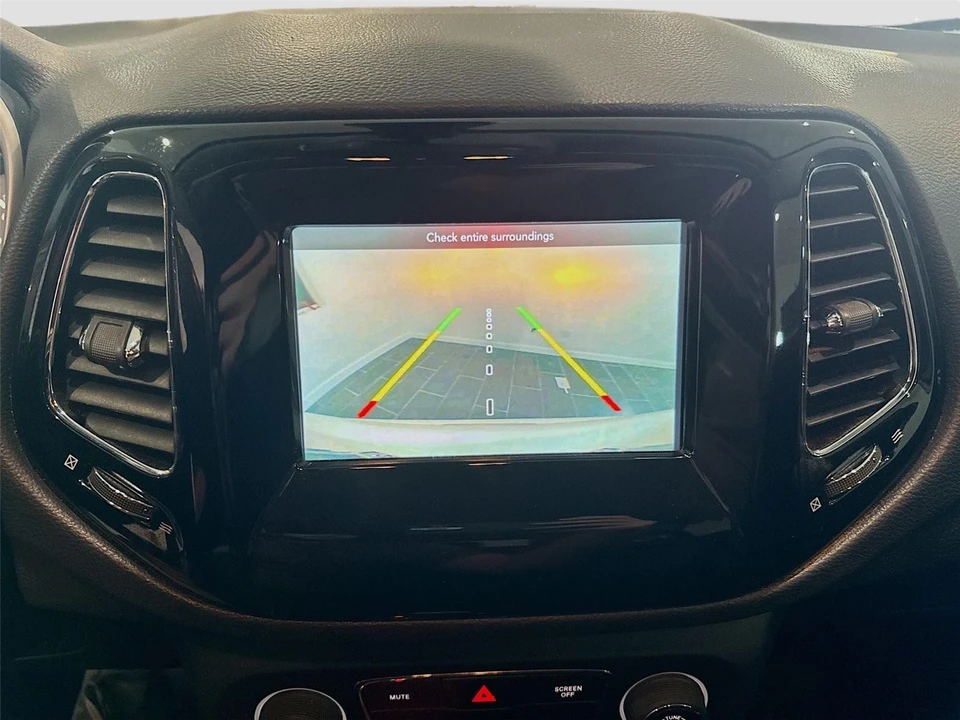 2018 Jeep Compass - Image 10 of 21