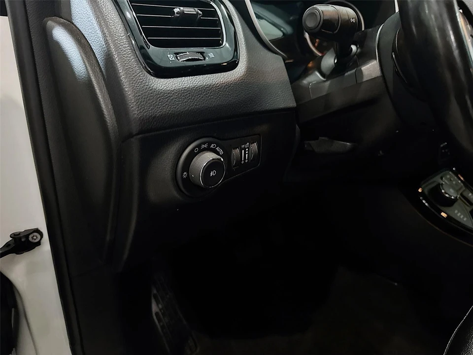 2018 Jeep Compass - Image 7 of 21