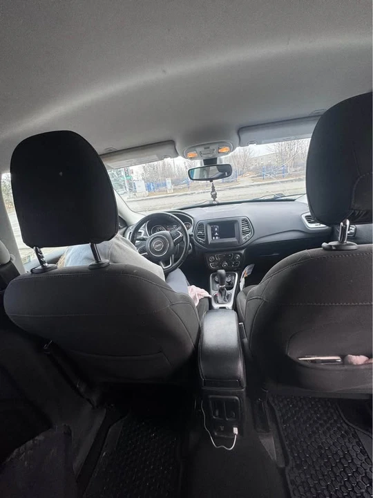 2018 Jeep Compass - Image 5 of 12