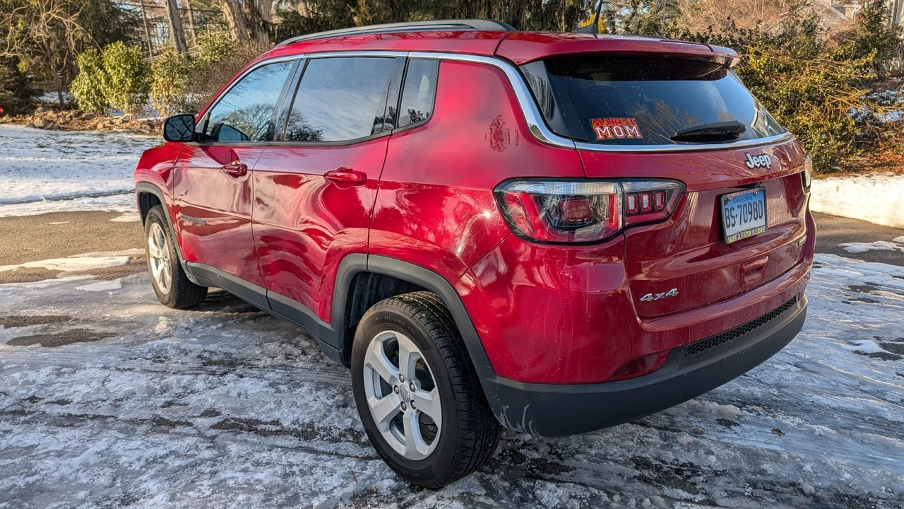 2018 Jeep Compass - Image 12 of 20