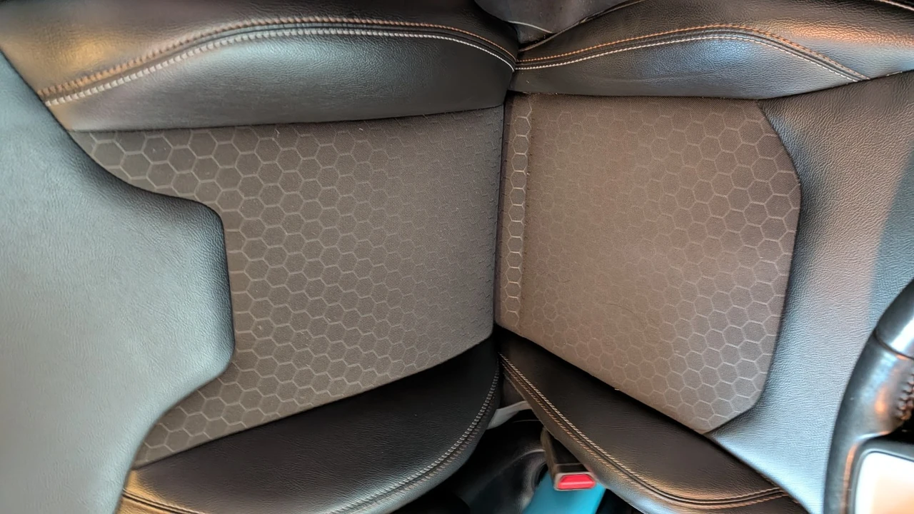 2018 Jeep Compass - Image 18 of 20