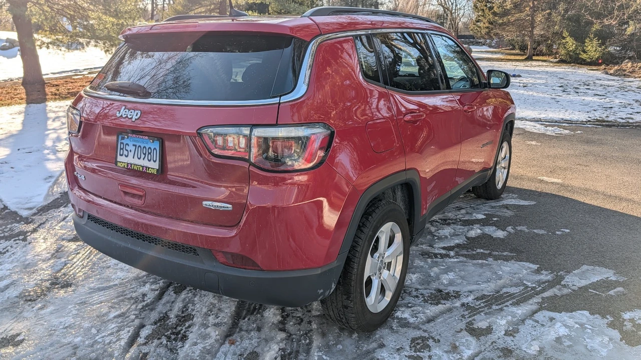 2018 Jeep Compass - Image 10 of 20