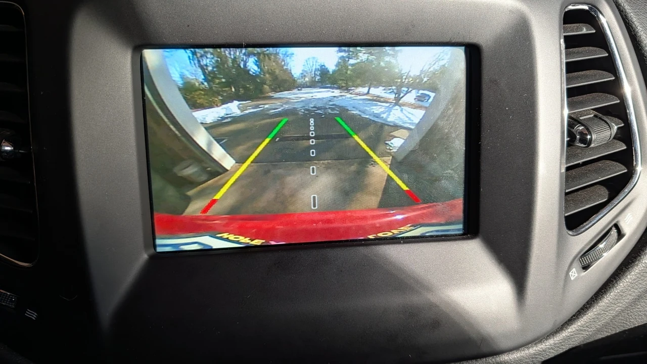 2018 Jeep Compass - Image 16 of 20