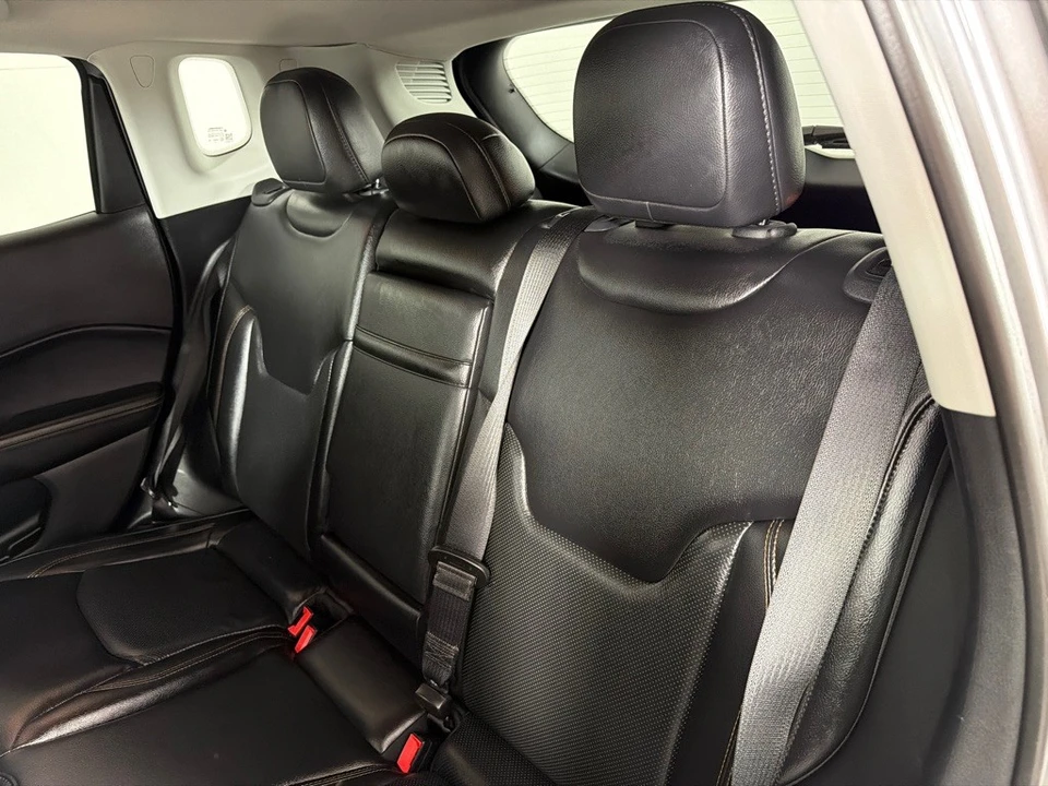 2018 Jeep Compass - Image 20 of 21