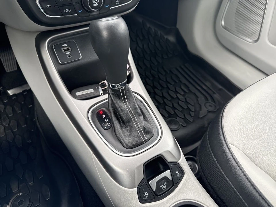 2018 Jeep Compass - Image 18 of 21