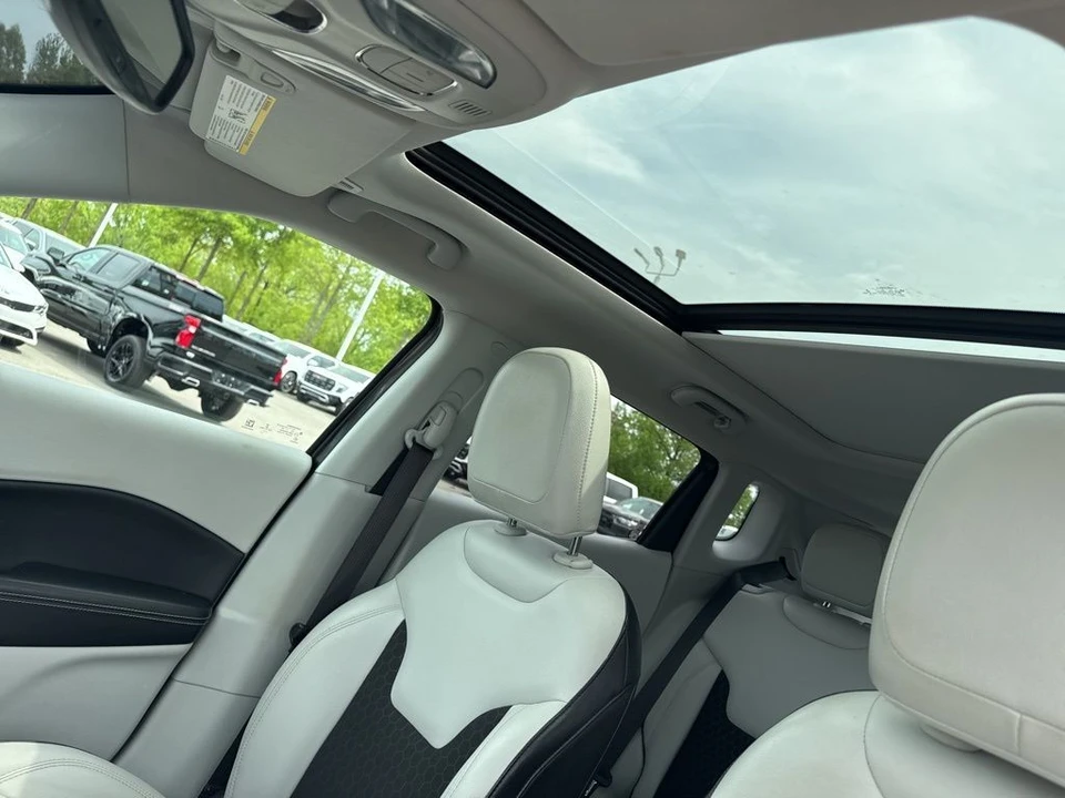 2018 Jeep Compass - Image 10 of 21