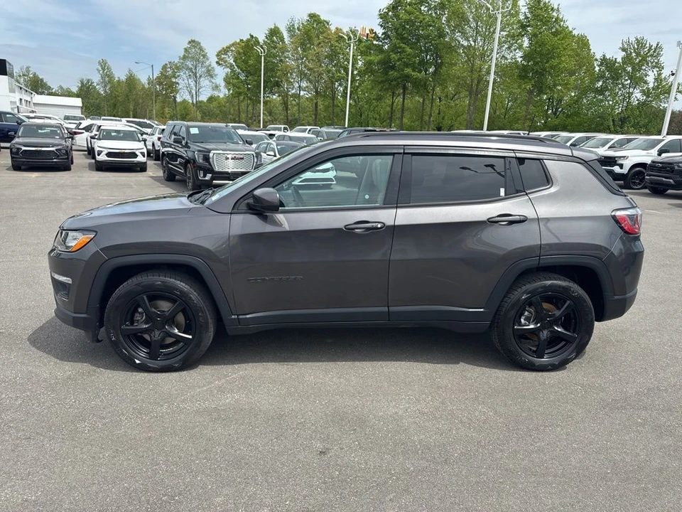 2018 Jeep Compass - Image 2 of 21