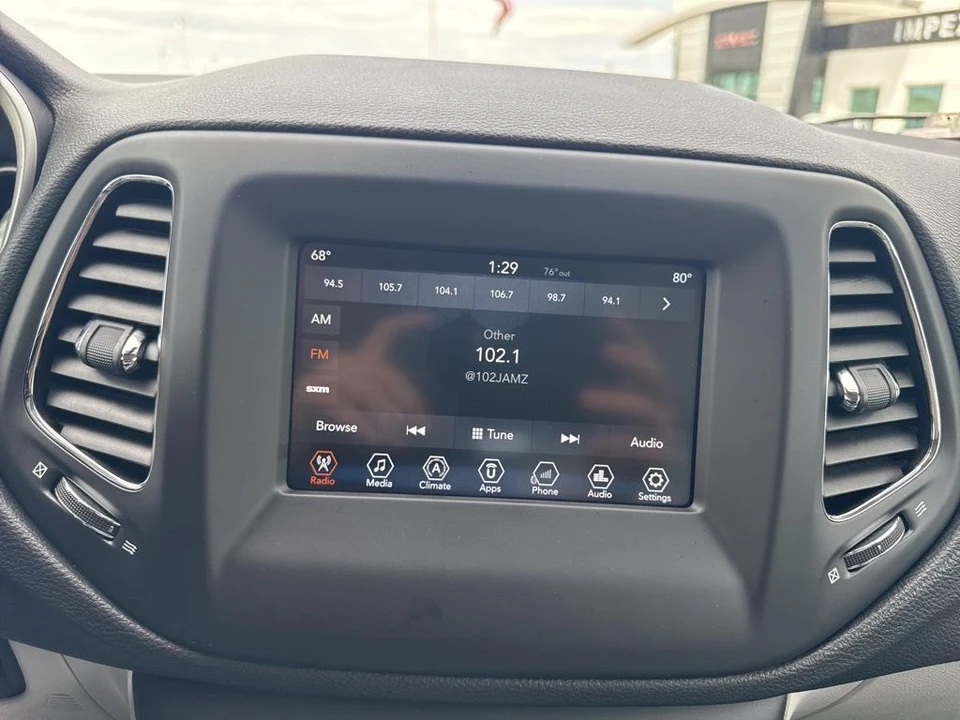 2018 Jeep Compass - Image 19 of 21