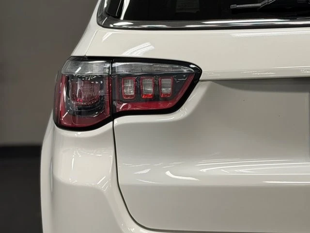 2018 Jeep Compass - Image 14 of 21