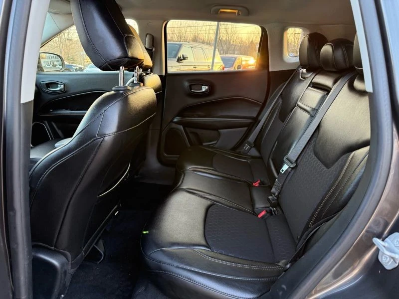 2018 Jeep Compass - Image 10 of 12