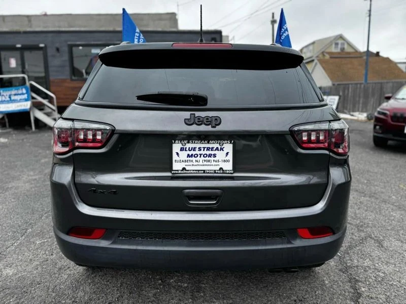 2018 Jeep Compass - Image 9 of 12