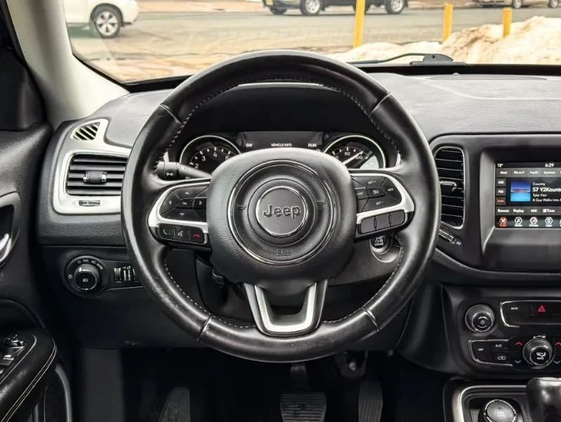 2018 Jeep Compass - Image 9 of 12