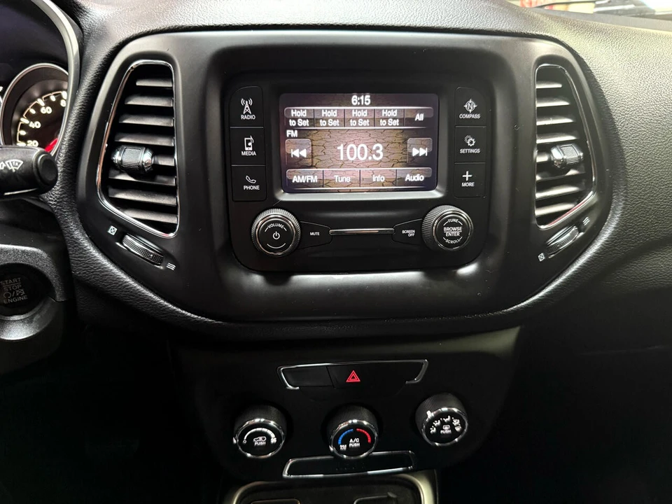 2018 Jeep Compass - Image 19 of 21
