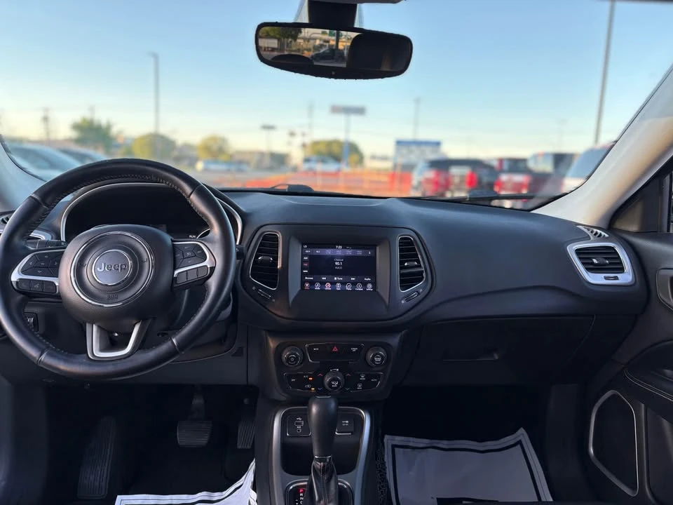 2018 Jeep Compass - Image 10 of 18