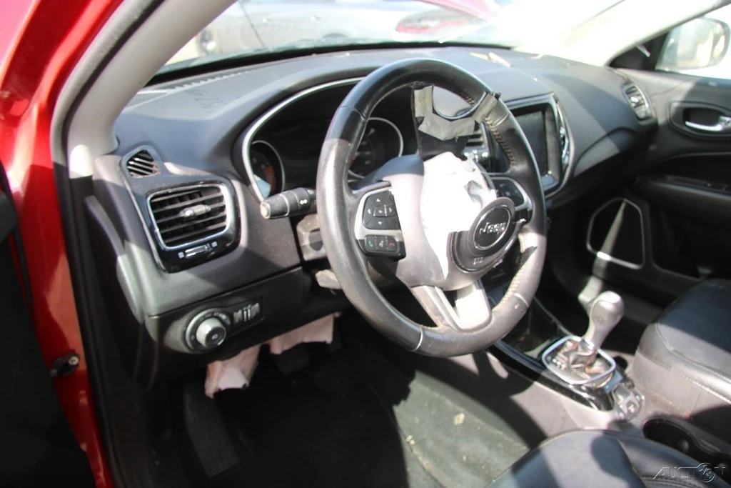 2018 Jeep Compass - Image 14 of 21