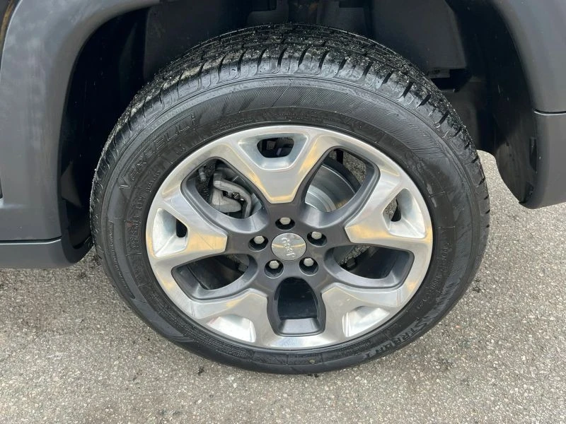 2018 Jeep Compass - Image 11 of 12