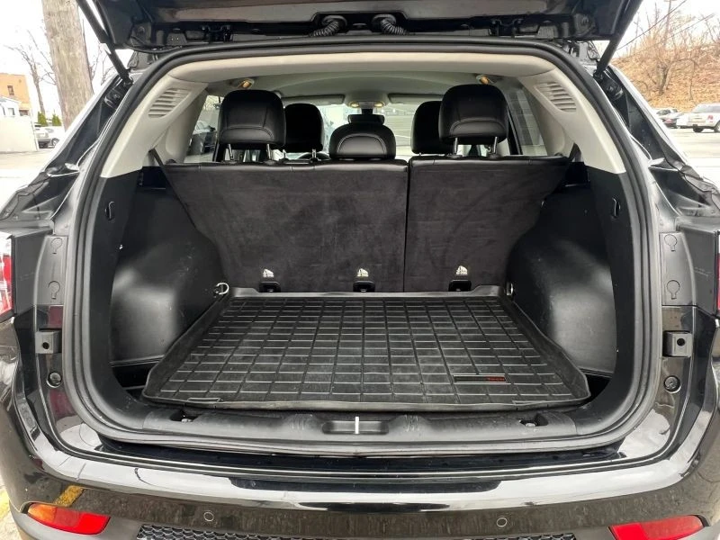 2018 Jeep Compass - Image 10 of 12