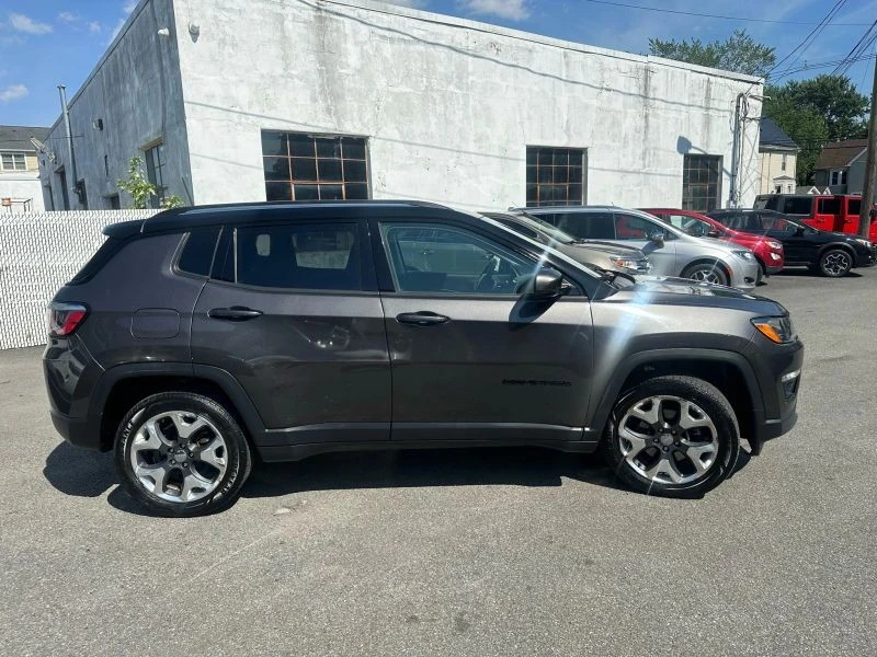 2018 Jeep Compass - Image 5 of 12