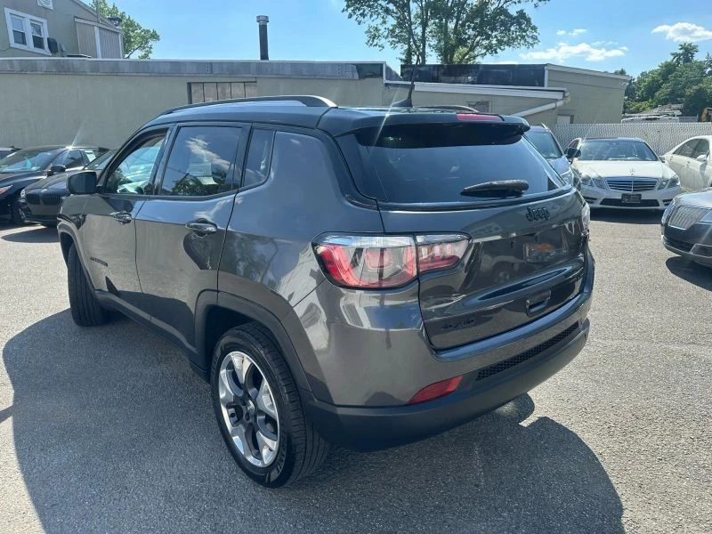 2018 Jeep Compass - Image 8 of 12