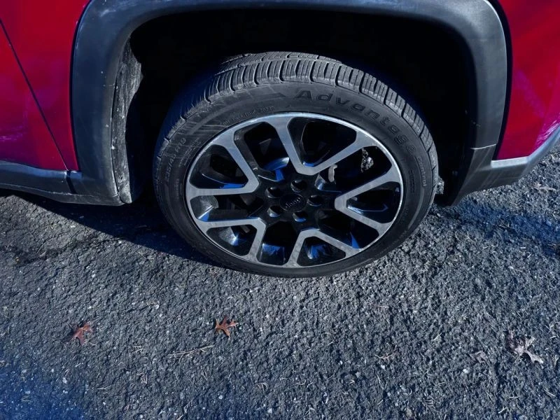 2018 Jeep Compass - Image 9 of 12