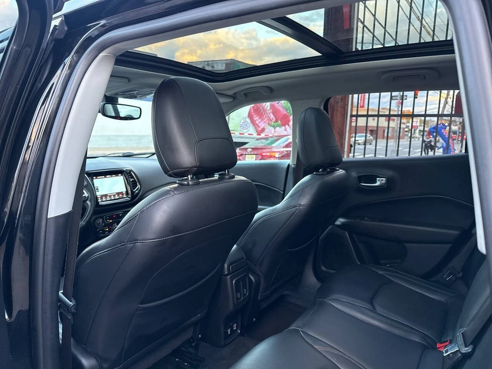 2018 Jeep Compass - Image 20 of 21