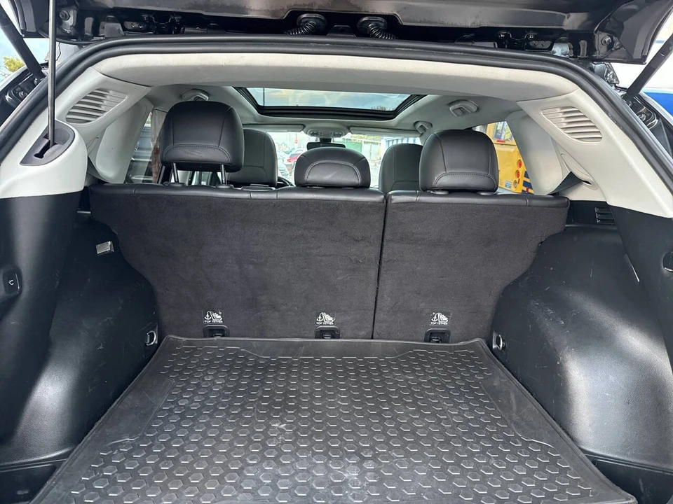 2018 Jeep Compass - Image 13 of 21