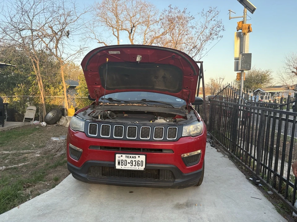 2018 Jeep Compass - Image 2 of 8