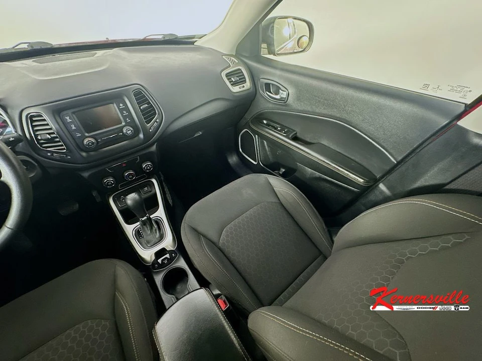 2018 Jeep Compass - Image 11 of 21