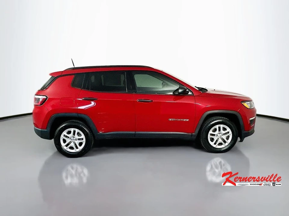 2018 Jeep Compass - Image 8 of 21