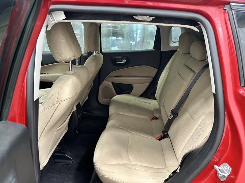 2018 Jeep Compass - Image 12 of 21
