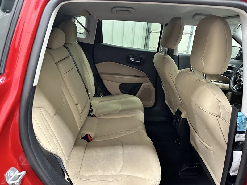 2018 Jeep Compass - Image 15 of 21
