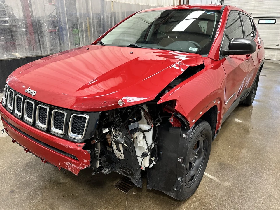 2018 Jeep Compass - Image 20 of 21