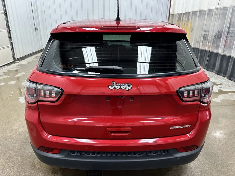 2018 Jeep Compass - Image 13 of 21
