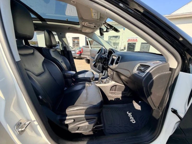 2018 Jeep Compass - Image 10 of 12