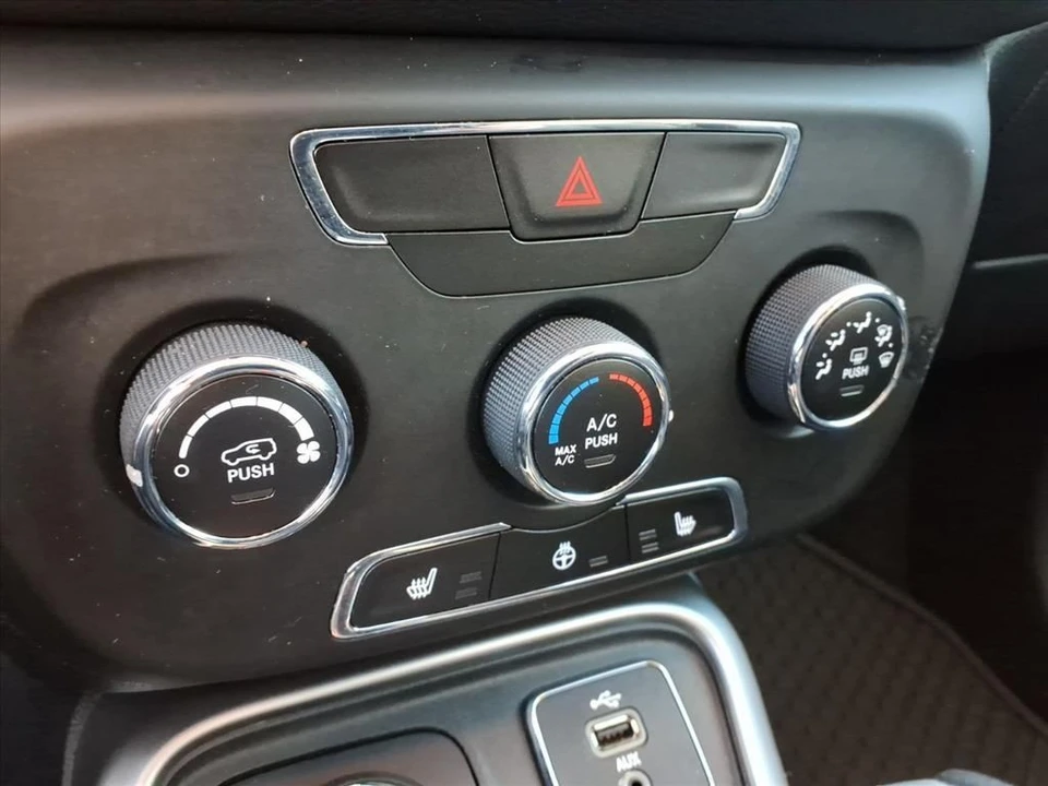 2018 Jeep Compass - Image 11 of 12